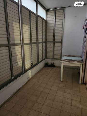 דירה, ההגנה 12, לב המושבה / מרכז העיר, פתח תקווה