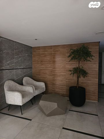 דירה, עפרוני, הציפורים, מודיעין מכבים רעות