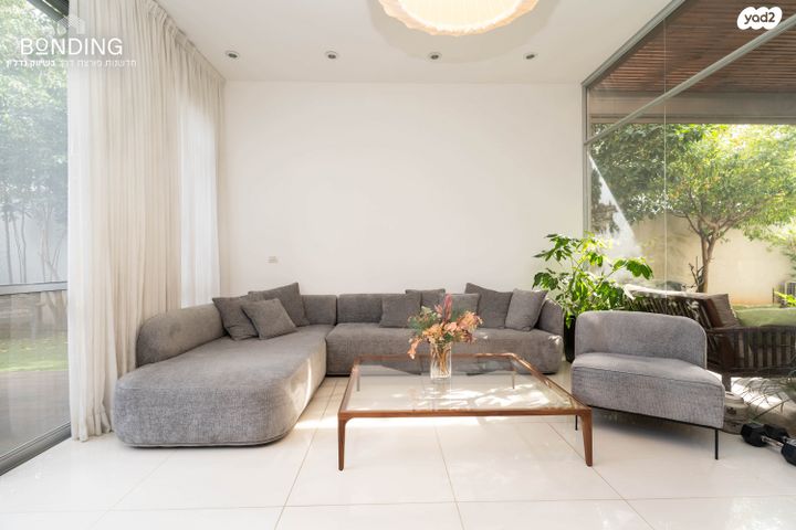 דו משפחתי, הזית, תל צור, אבן יהודה