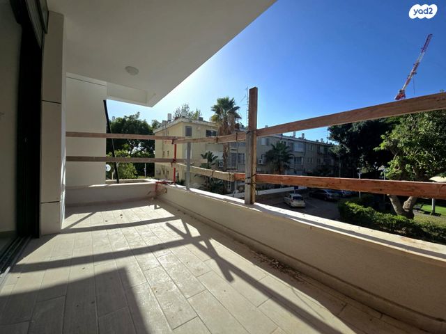 דירה, אסירי ציון, קרית שרת, רעננה