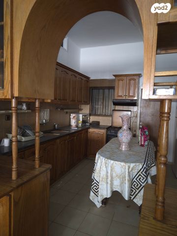 דירה, הנאמנים, שער פלמר, תחנת רכבת השמונה, חיפה