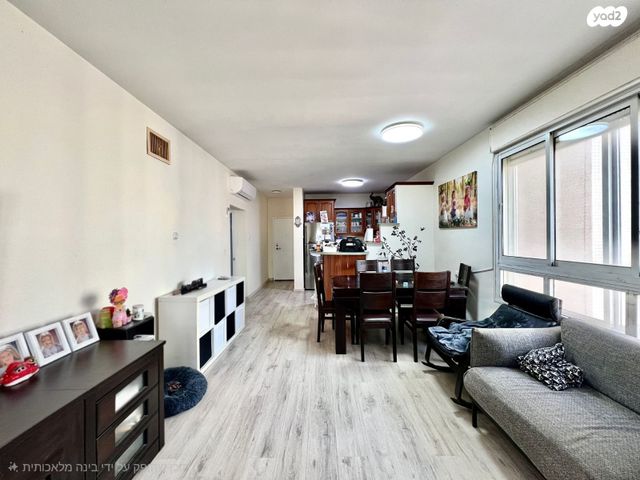 דירה, שדרות גולדה מאיר 22, קרית נורדאו, נתניה