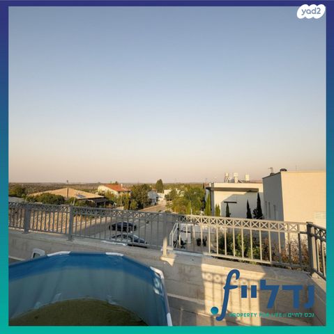 בית פרטי/ קוטג', לוזית, לוזית