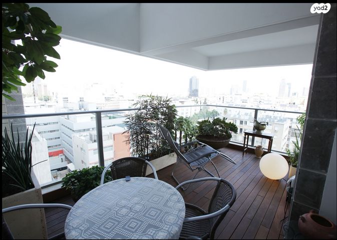 דירה, נחלת יצחק 14, נחלת יצחק, תל אביב יפו