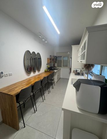 דו משפחתי, לסקוב, רמת גולדה, חיפה