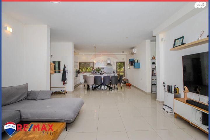 בית פרטי/ קוטג', הכרמים 10, עין דור, עין דור