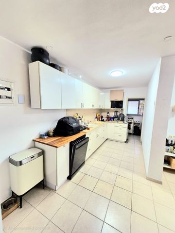 דירה, מבצע קדש, רעננה