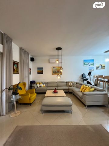 בית פרטי/ קוטג', כוכב הירדן, מגדים, מעלה אדומים