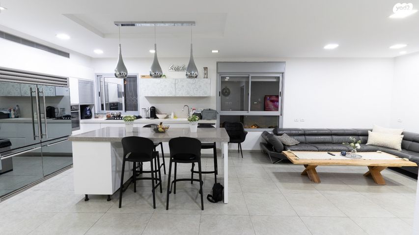 גג/ פנטהאוז, משה קהירי 17, רמות הרכס, באר שבע