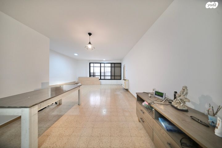 דירה, רמז, מערב ותיק, ראשון לציון