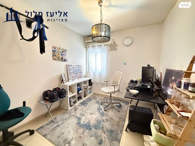 דירה, יהושע רבינוביץ, בן גוריון, חולון