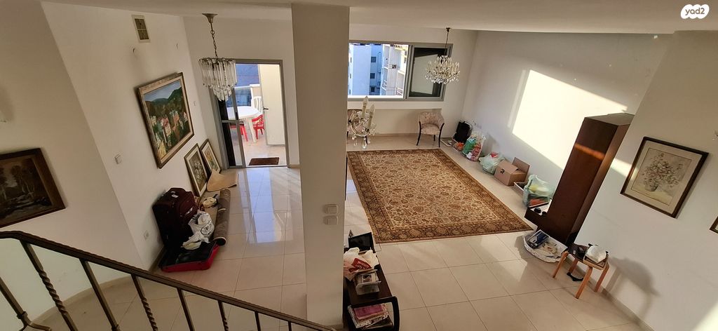 גג/ פנטהאוז, כצנלסון, ראשון לציון