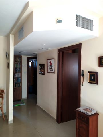 דירה, אברהם יערי, ירושלים