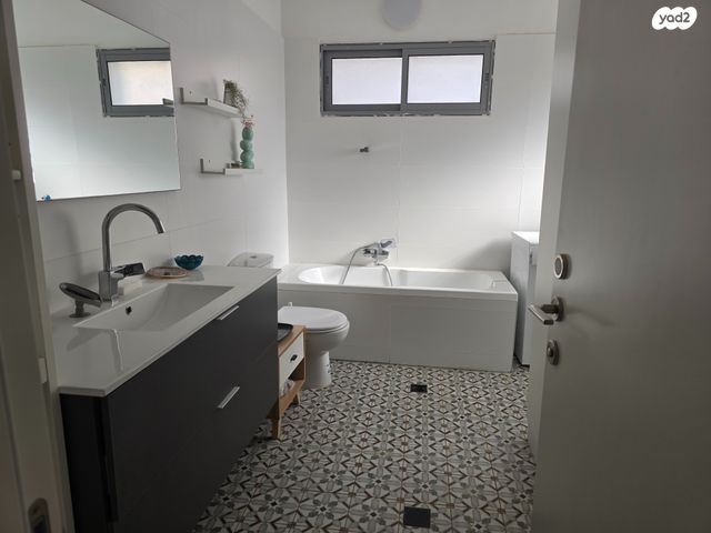 דירה, חורגין, תל יהודה, רמת גן