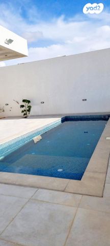 בית פרטי/ קוטג', ריטה לוי מונטילצ'יני, אופק, ירוחם