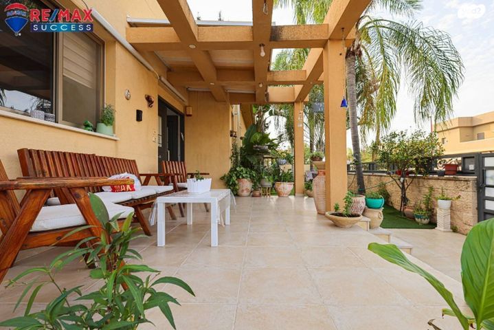 בית פרטי/ קוטג', הגפן, עזריה, עזריה