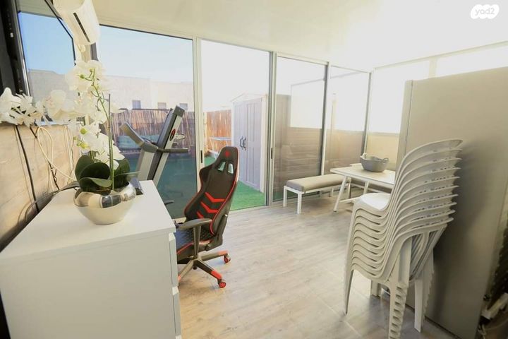 גג/ פנטהאוז, משה קהירי 17, רמות הרכס, באר שבע