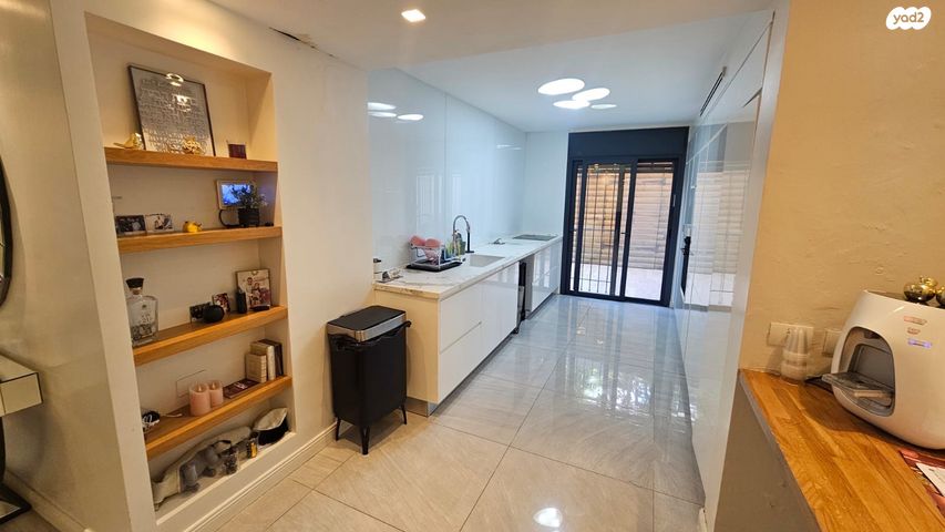 דירת גן, יפה רום, גילה, ירושלים