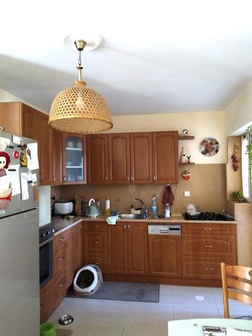 דירה, אברהם יערי, ירושלים