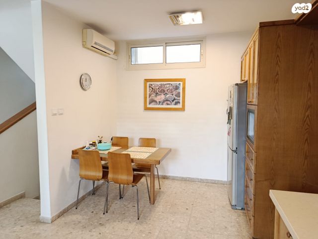 דו משפחתי, בנימין מטודלה, שיכון דן, נווה דן, תל אביב יפו