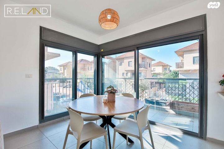 דופלקס, פרדס חנה כרכור