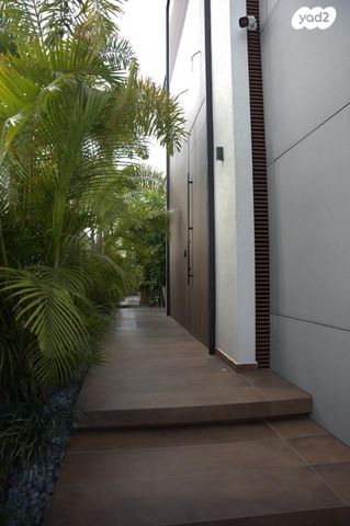 בית פרטי/ קוטג', קרית רבין, חולון