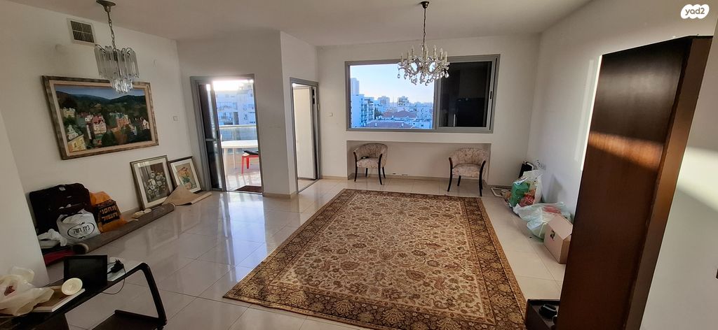 גג/ פנטהאוז, כצנלסון, ראשון לציון