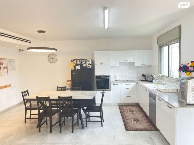 בית פרטי/ קוטג', דולב, החורש, חריש