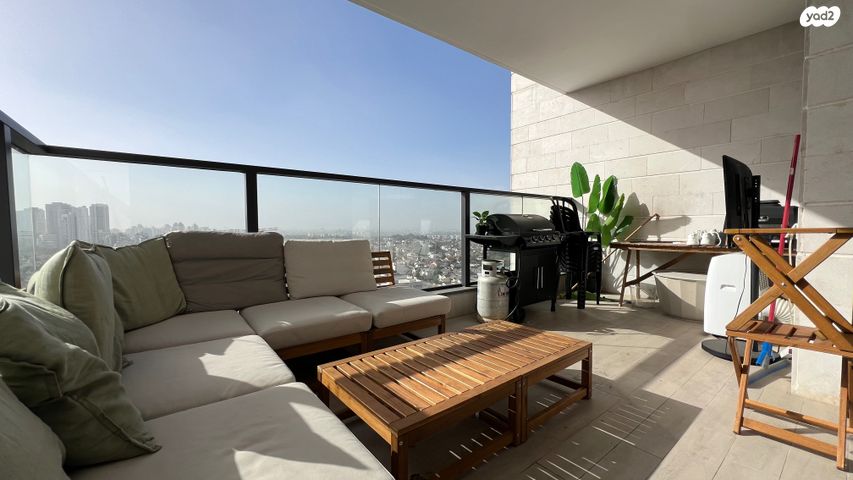 דירה, נרקיסים, ראשון לציון