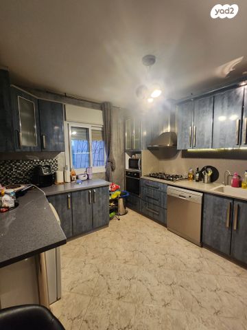 דירת גן, פסגת זאב, ירושלים