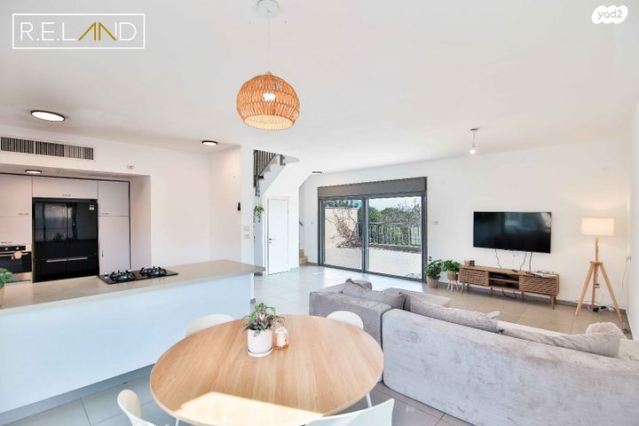 דופלקס, פרדס חנה כרכור