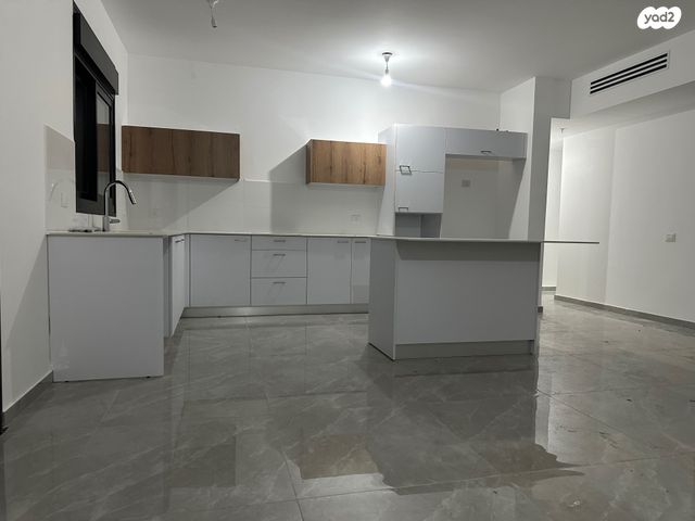 דירה, אמנון ליפקין שחק 6, נוף הטיילת, נתניה