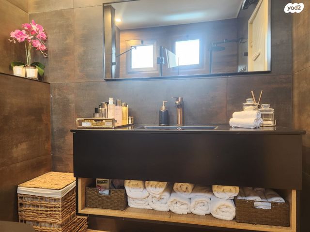 בית פרטי/ קוטג', נווה דקלים, נווה דקלים, ראשון לציון