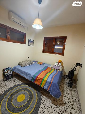 בית פרטי/ קוטג', נווה אילן - צבאי, יבנה