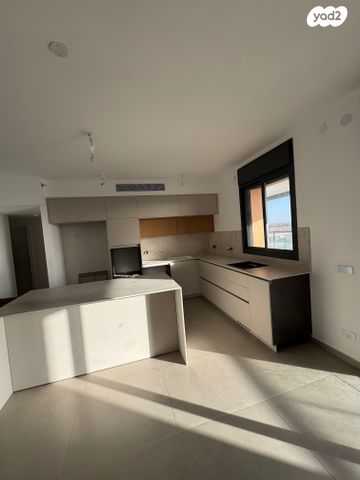 פארק העסקים האלף 