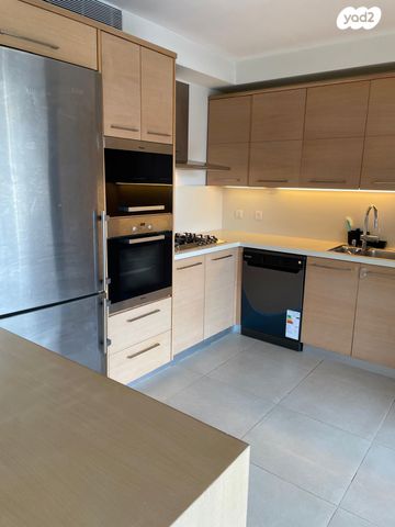 דירה, הגוש הגדול, רמת אביב החדשה, נופי ים, תל אביב יפו