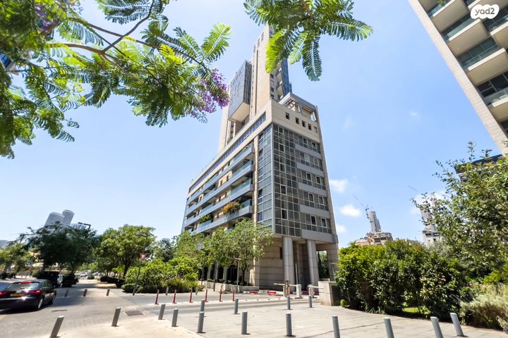 ניסים אלוני 1