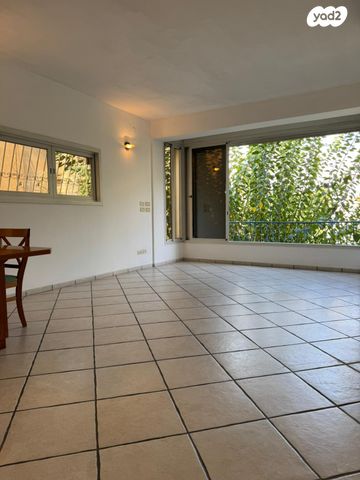 דירה, עמוס, הצפון הישן - צפון, תל אביב יפו