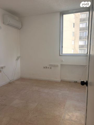 גג/ פנטהאוז, בלקינד, הצפון החדש - כיכר המדינה, תל אביב יפו