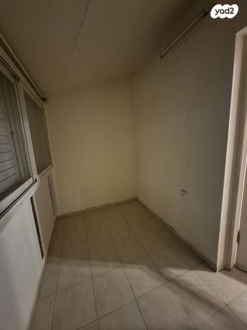 דירה, זלמן שניאור, חיפה