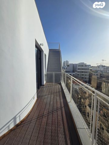 גג/ פנטהאוז, מטלון, פלורנטין, תל אביב יפו