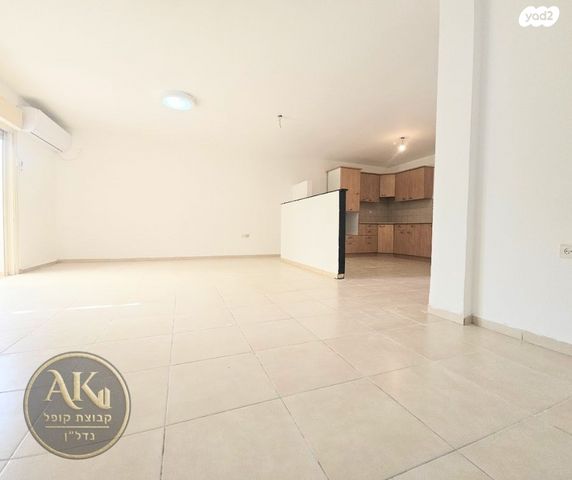 בית פרטי/ קוטג', גן יבנה מערב, גן יבנה