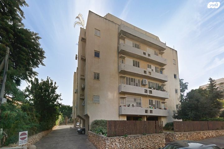 גג/ פנטהאוז, רעננה