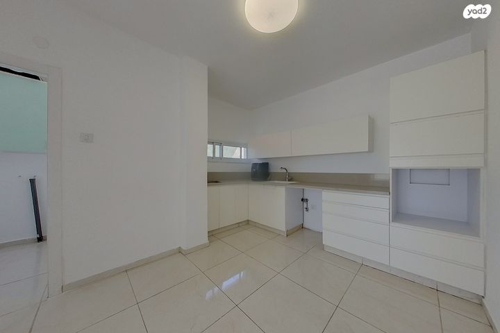 גג/ פנטהאוז, רעננה