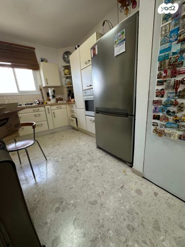 דירה, מרדכי גור 5, רמת פולג, נתניה