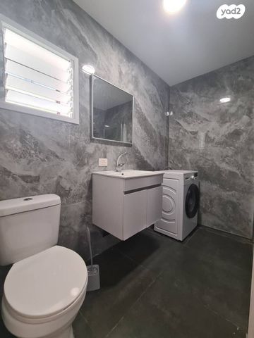 דוד רזיאל 69