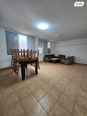 דירה, אלעזר בן לולו, נוף גנים, בית שאן