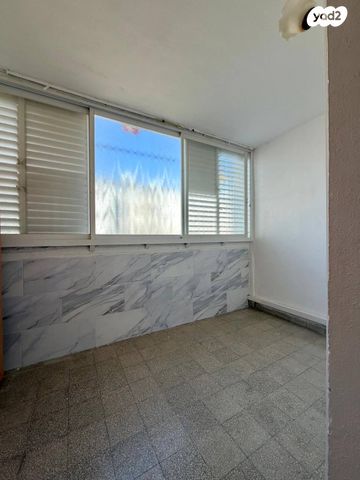 דירה, שדרות דגניה 75, קרית חיים מערבית, חיפה