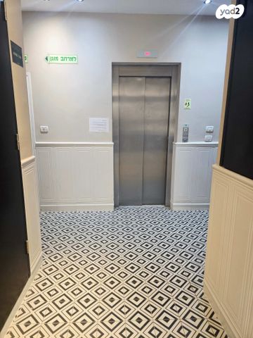 גג/ פנטהאוז, מטלון, פלורנטין, תל אביב יפו