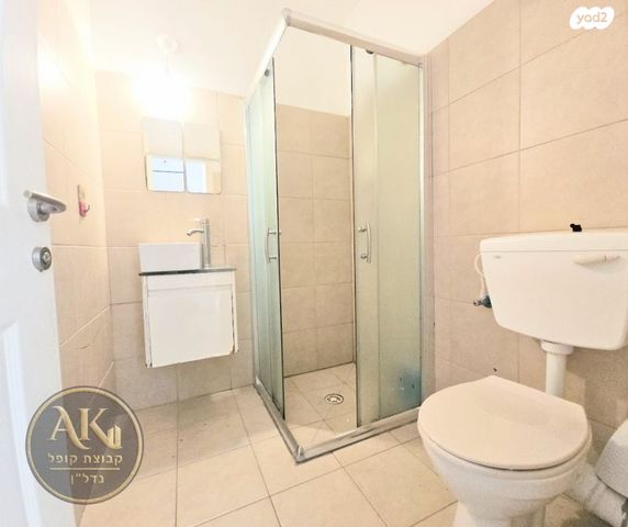 בית פרטי/ קוטג', גן יבנה מערב, גן יבנה